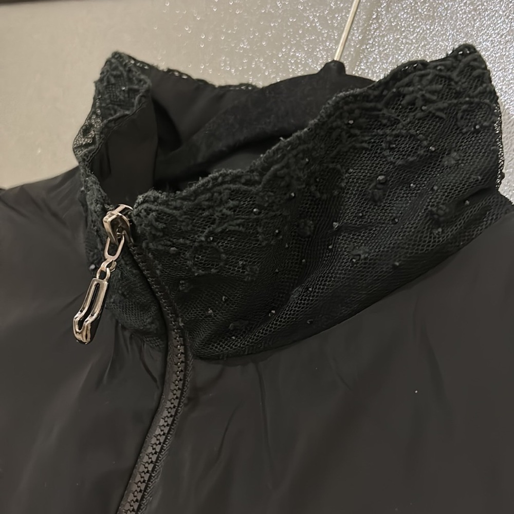 Black jacket - Picture 16 of 16